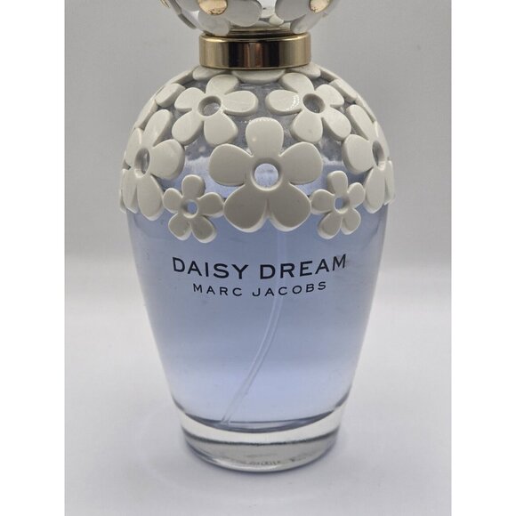 Daisy Dream Marc Jacobs Fragrance for Women- Used  100 ML Collectible Bottle - Picture 2 of 8